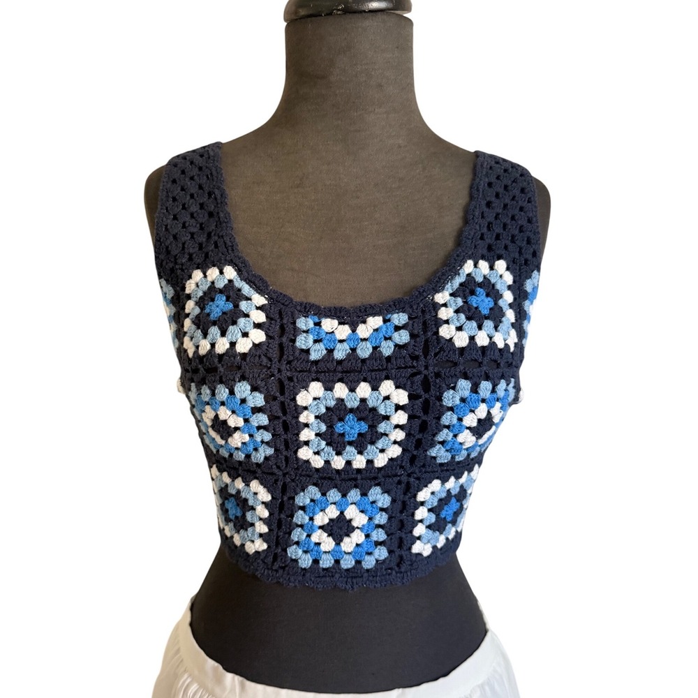 Sincerely‎ Jules Crochet Granny Square Crop Top Navy Blue White ST21037 Womens L